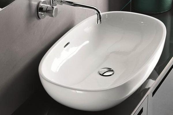 成都：加湿器出现漏水怎么办？啄木鸟给您完美解决方案